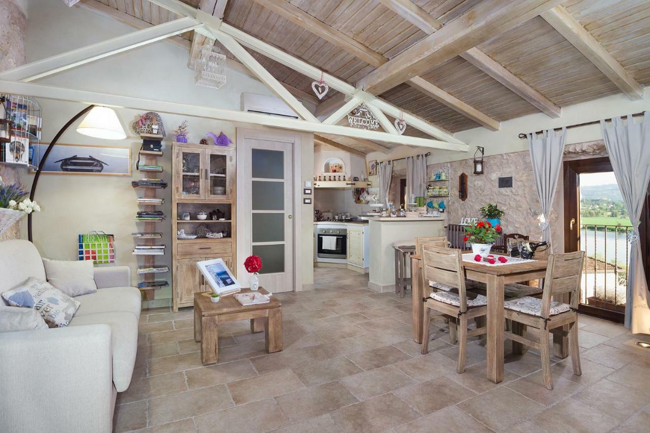 La Casa Sul Lago Ferienhaus Posta Fibreno