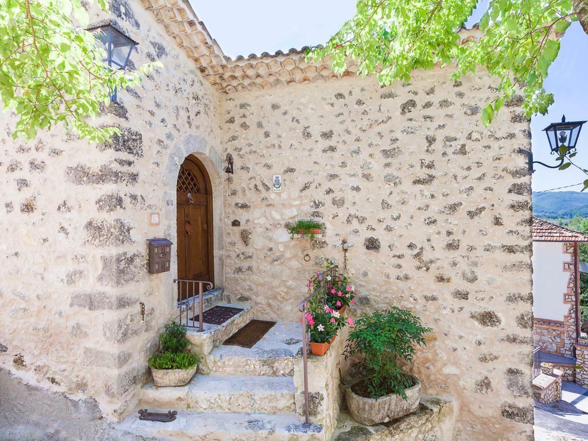 La Casa Sul Lago Ferienhaus *